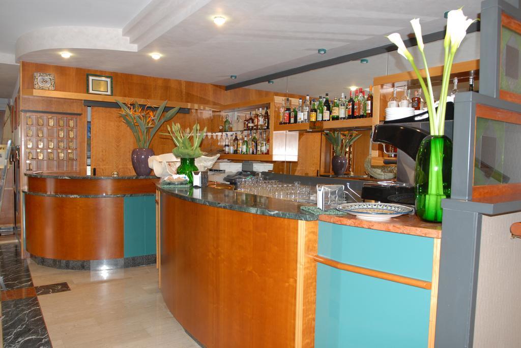 Hotel Sole Giulianova Esterno foto
