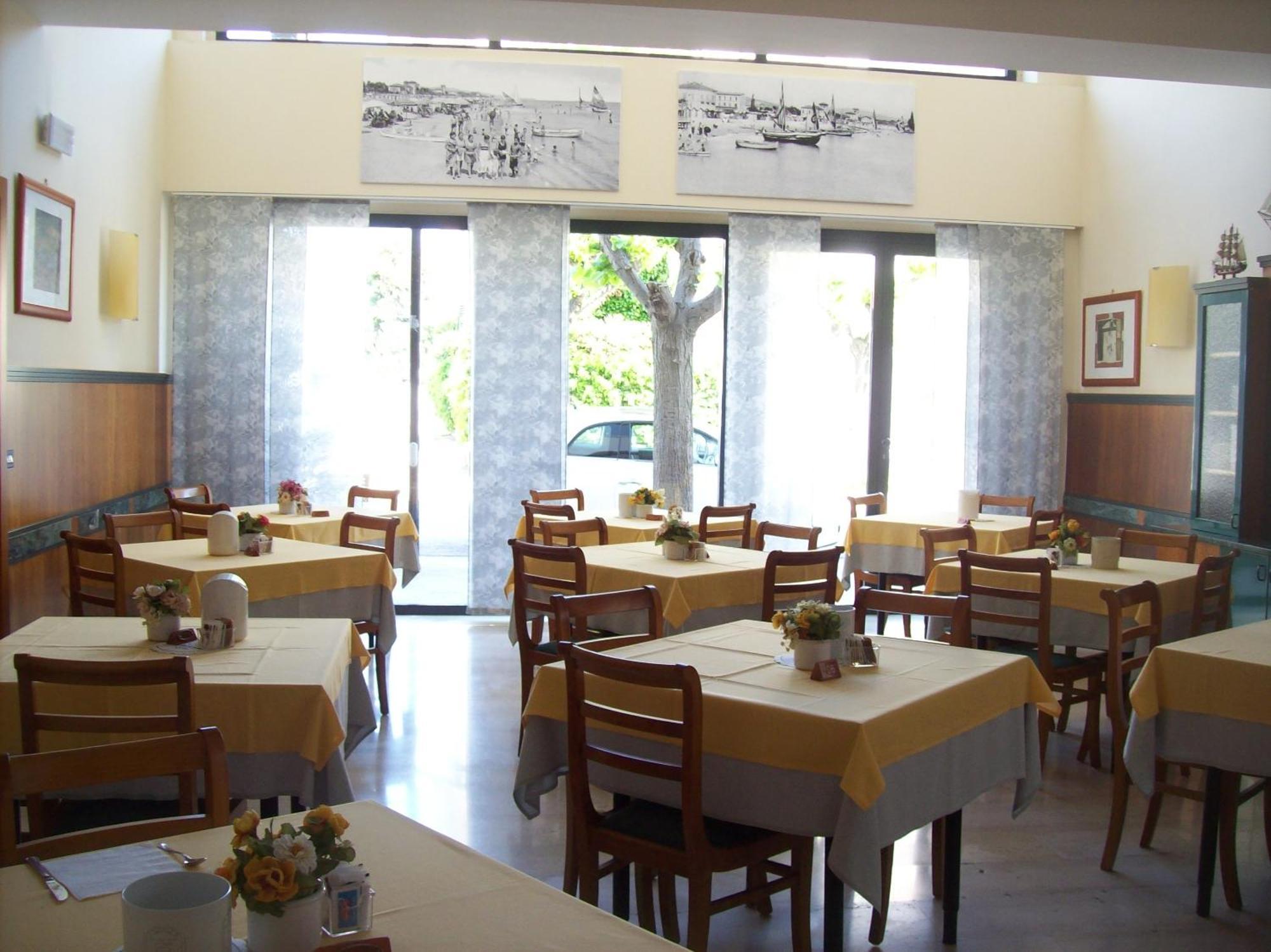 Hotel Sole Giulianova Esterno foto