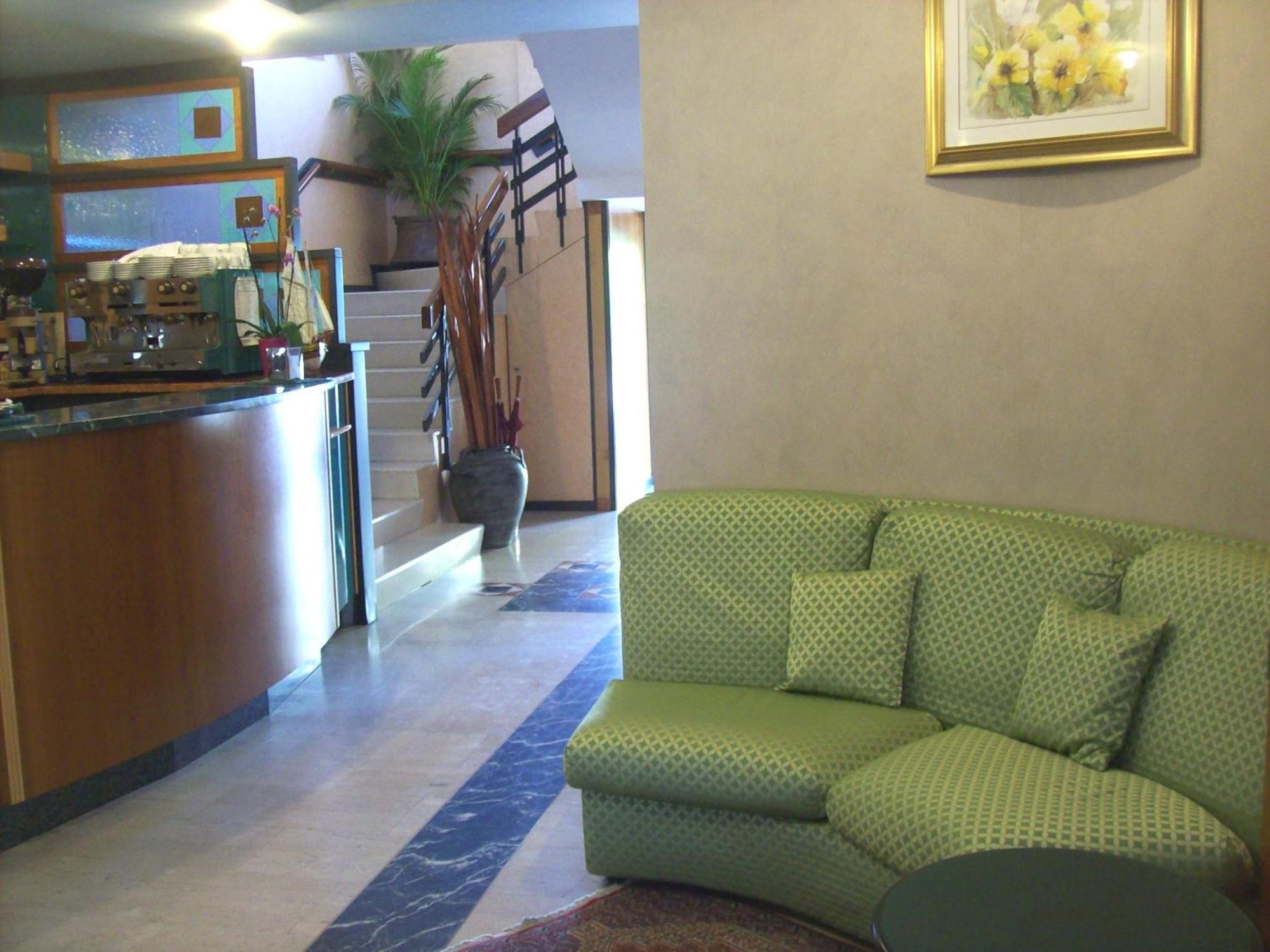 Hotel Sole Giulianova Esterno foto